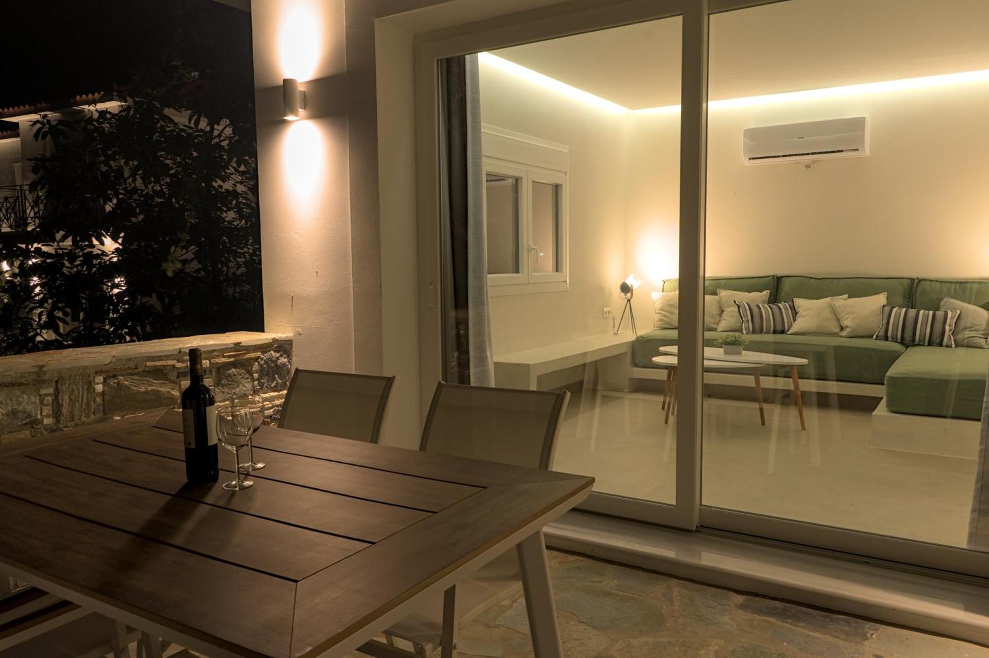 Les Maisonettes กอกการี ภายนอก รูปภาพ